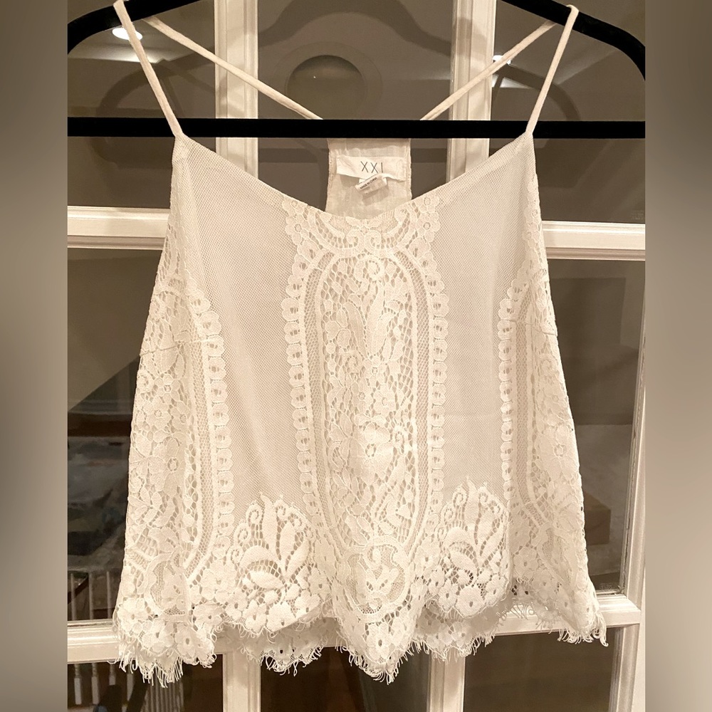 Lacy Cropped Tank. Size Small